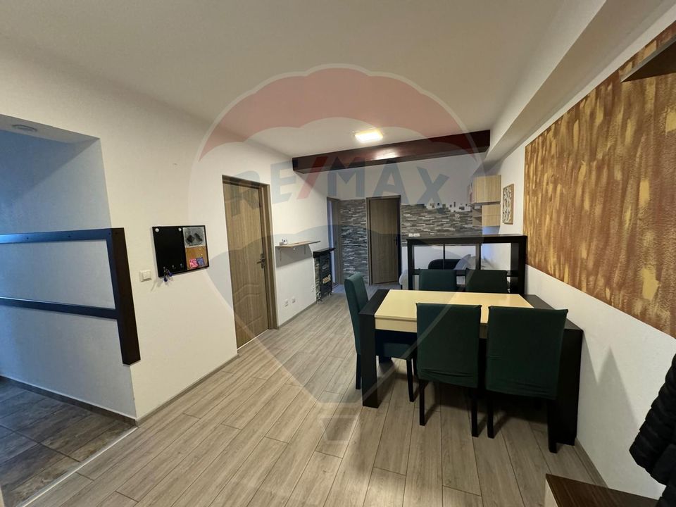 Apartament cochet cu 3 camere de închiriat - strada Tilisca