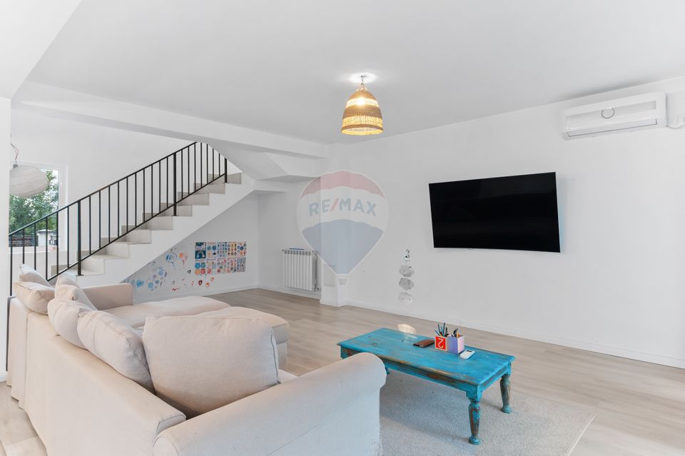 4 room House / Villa for sale