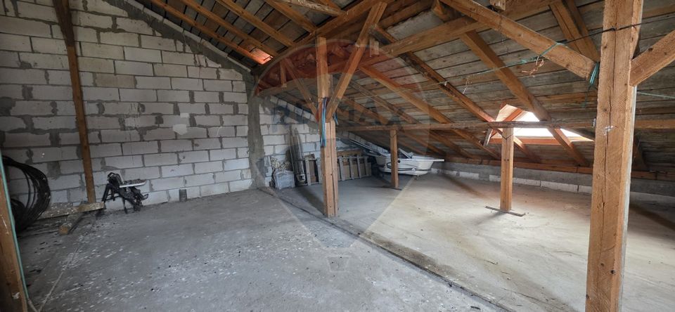 5 room House / Villa for sale