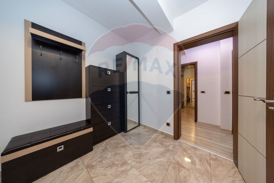 2 room Apartment for sale, Tractorul area