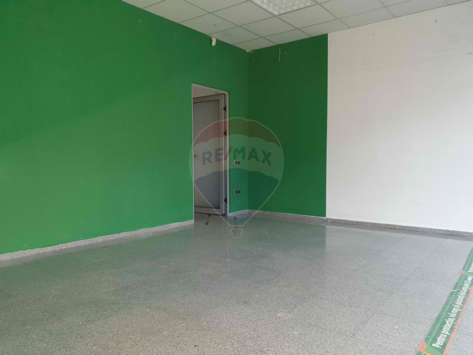 83sq.m Commercial Space for rent, Judetean area