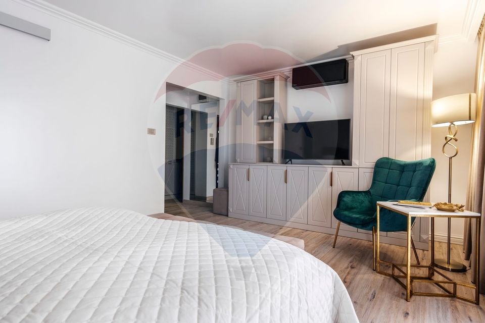 30sq.m Commercial Space for sale, Central area