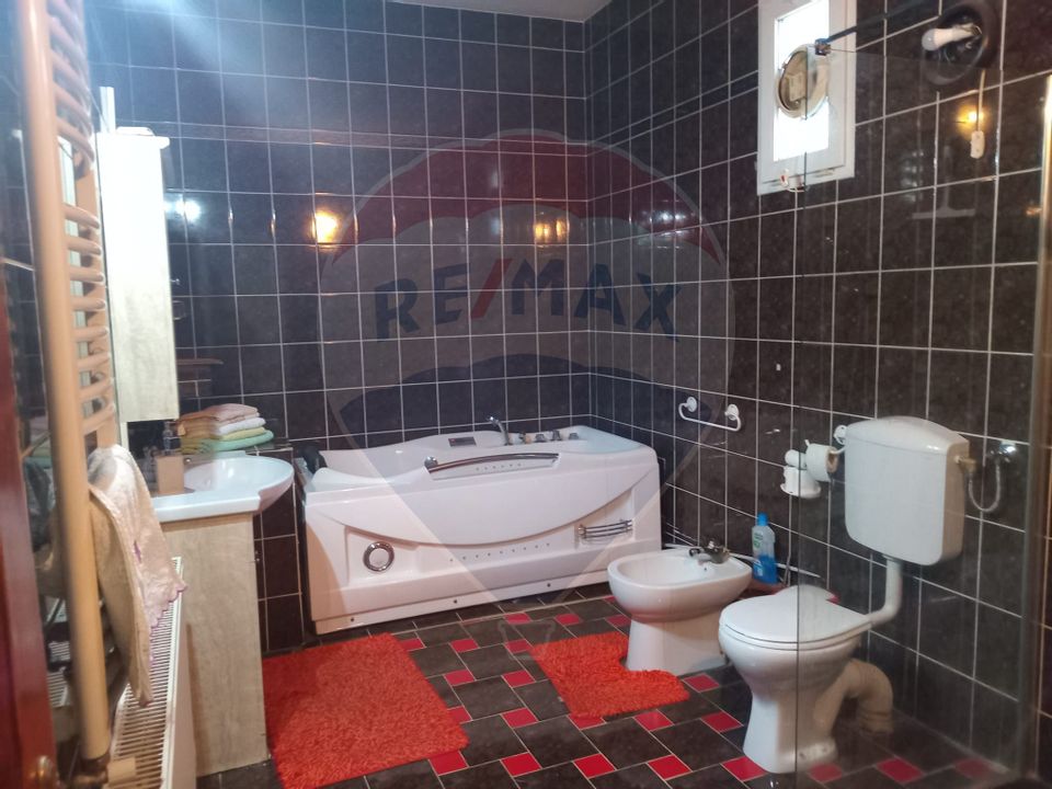 6 room House / Villa for sale, Romanilor area