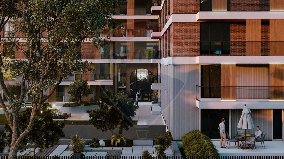 Investitie| Vânzare | 4 camere| Iancu Nicolae | Vedere pǎdure