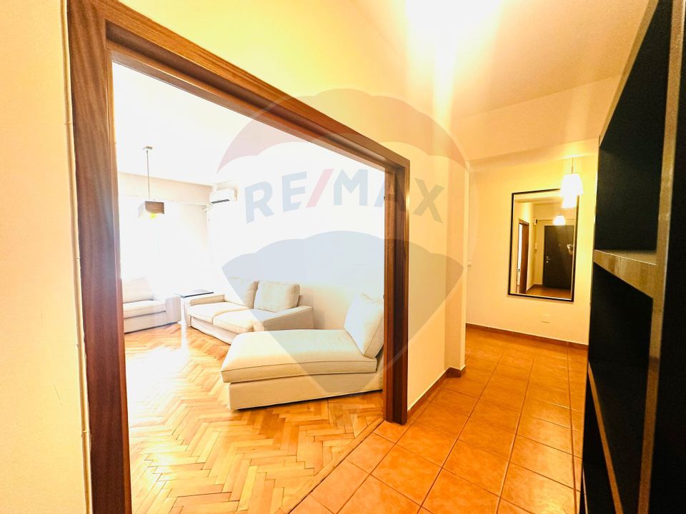 2 room Apartment for sale, Arcul de Triumf area