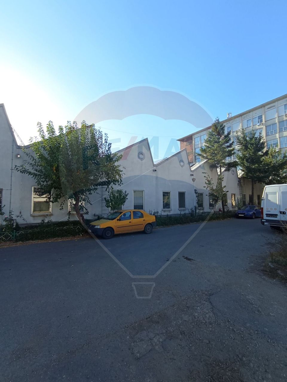 2,000sq.m Industrial Space for rent, Baicului area