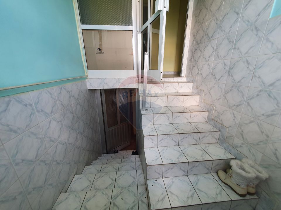 6 room House / Villa, Gara area