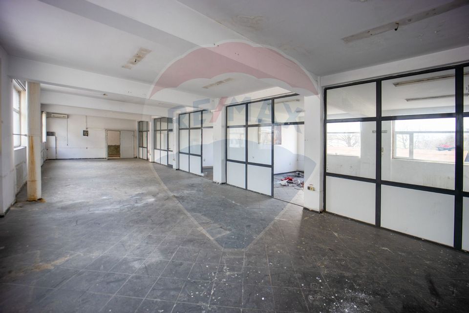 786sq.m Industrial Space for rent, Centrul Civic area