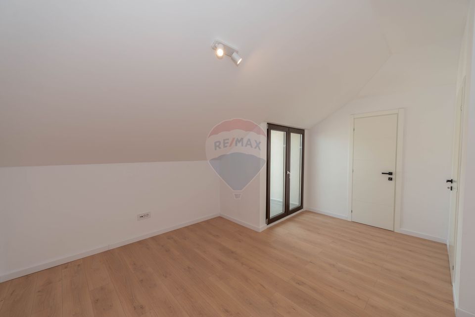 De inchiriat vila 6 camere 160mp in Veris Pipera