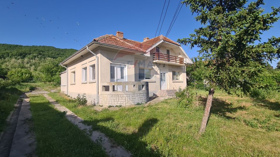 House / Villa with 3 rooms for sale Ratesti, Berca - Buzau
