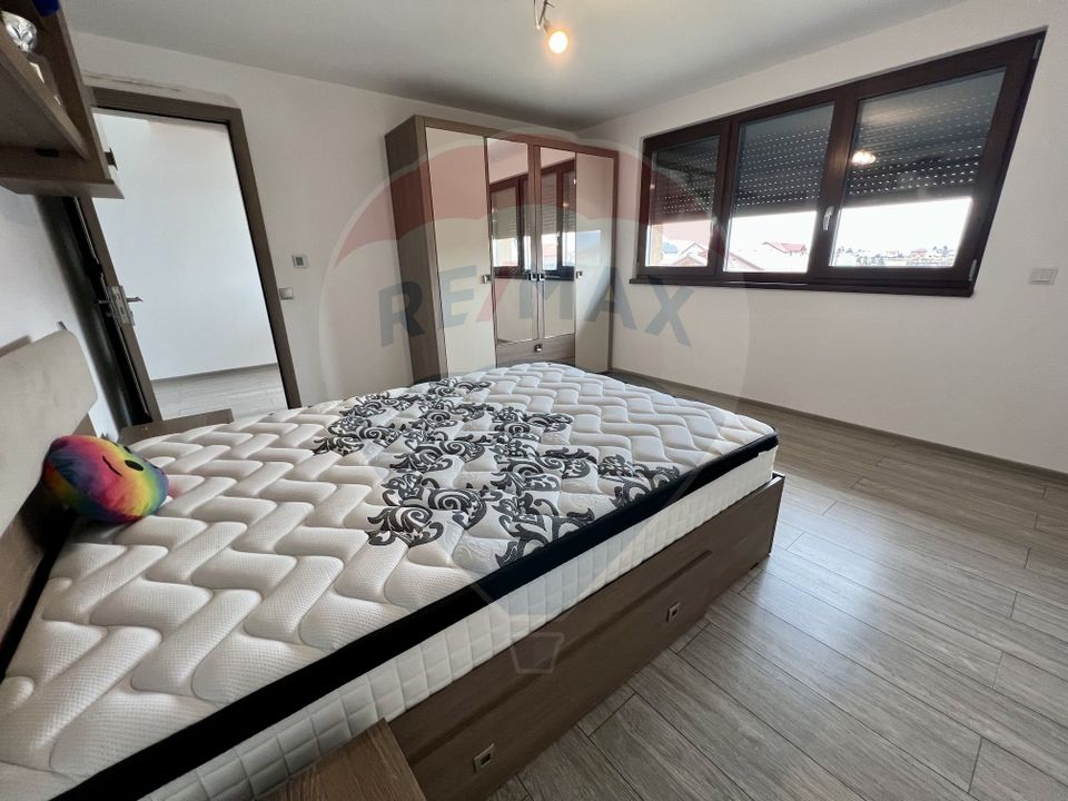 8 room House / Villa for sale