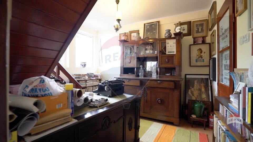 Casă cu poveste în Zamora, Bușteni