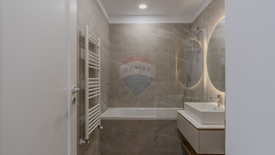 Clinica medicala-9 cabinete- URBAN PLAZA - bloc 15 parter!