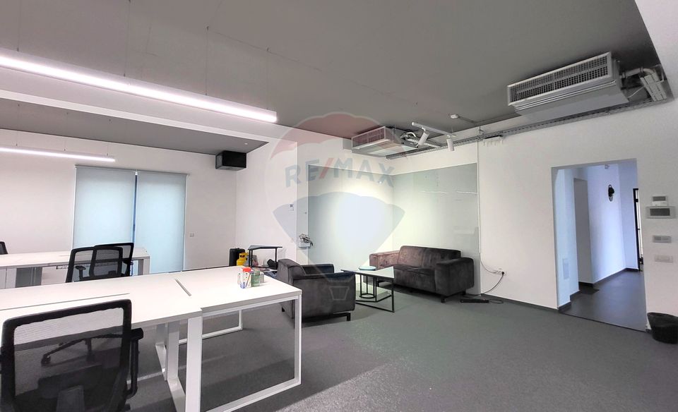 140sq.m Office Space for rent, Andrei Muresanu area