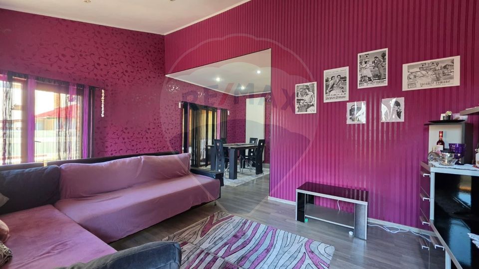 3 room House / Villa for sale