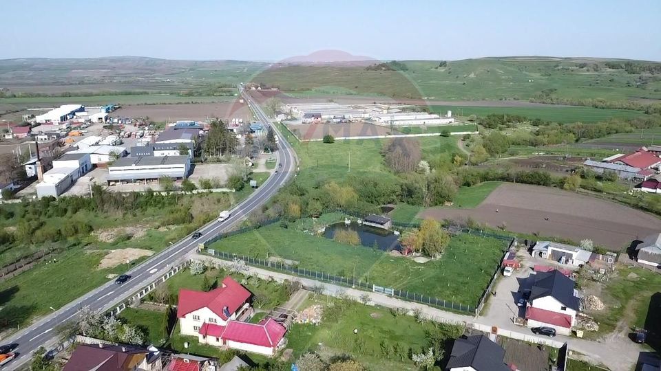 Teren Ilisesti  cu Iaz 5174 mp/ Strada Principala