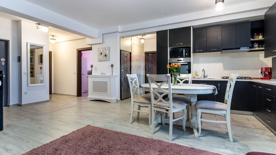 4 room Apartment for sale