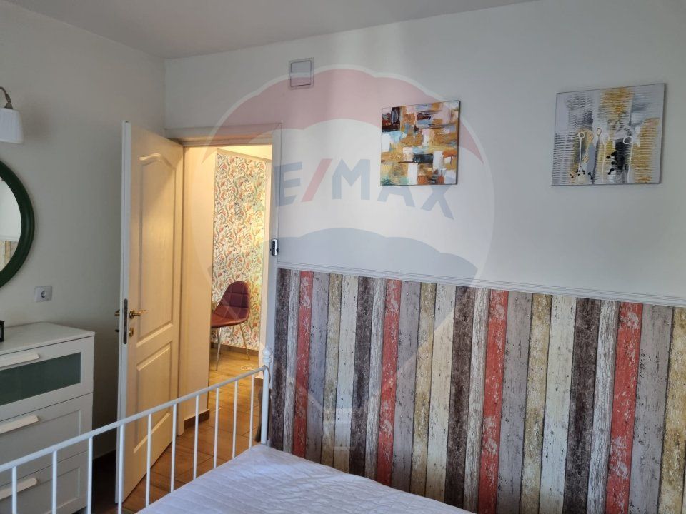 Închiriere apartament 2 camere pe strada Trestiana