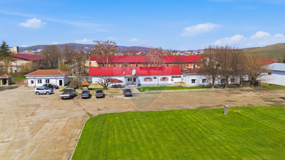 Teren Industrial de Vânzare 4.4 Ha - Zona industrială - Hârlău