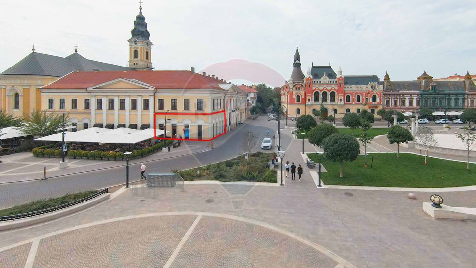 Spațiu comercial 200mp, de închiriat în Piața Unirii