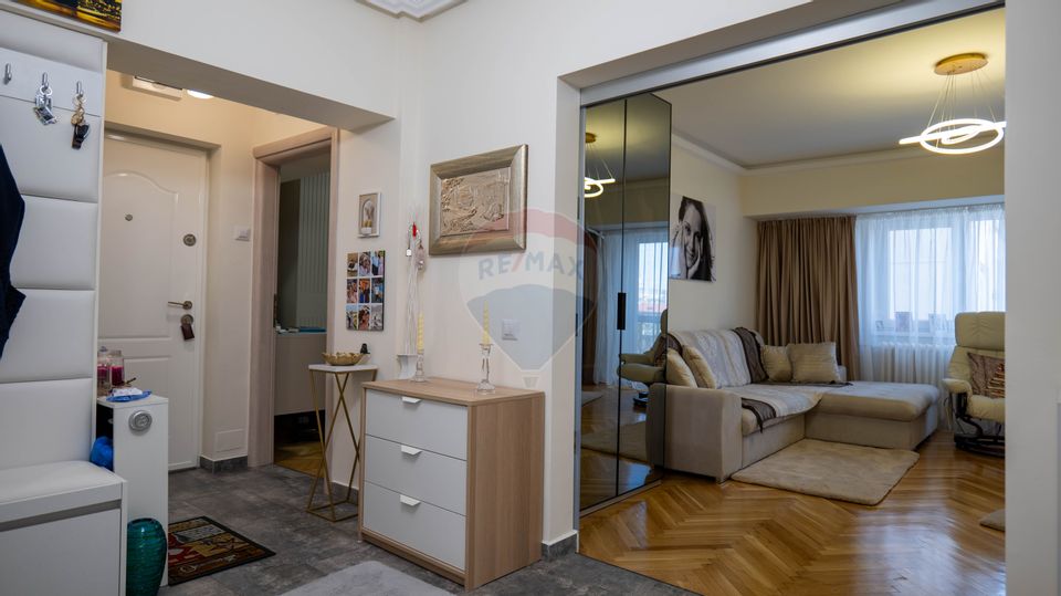 Oferta - Vanzare apartament lux,3 camere, Bulevardul Unirii la Fantani