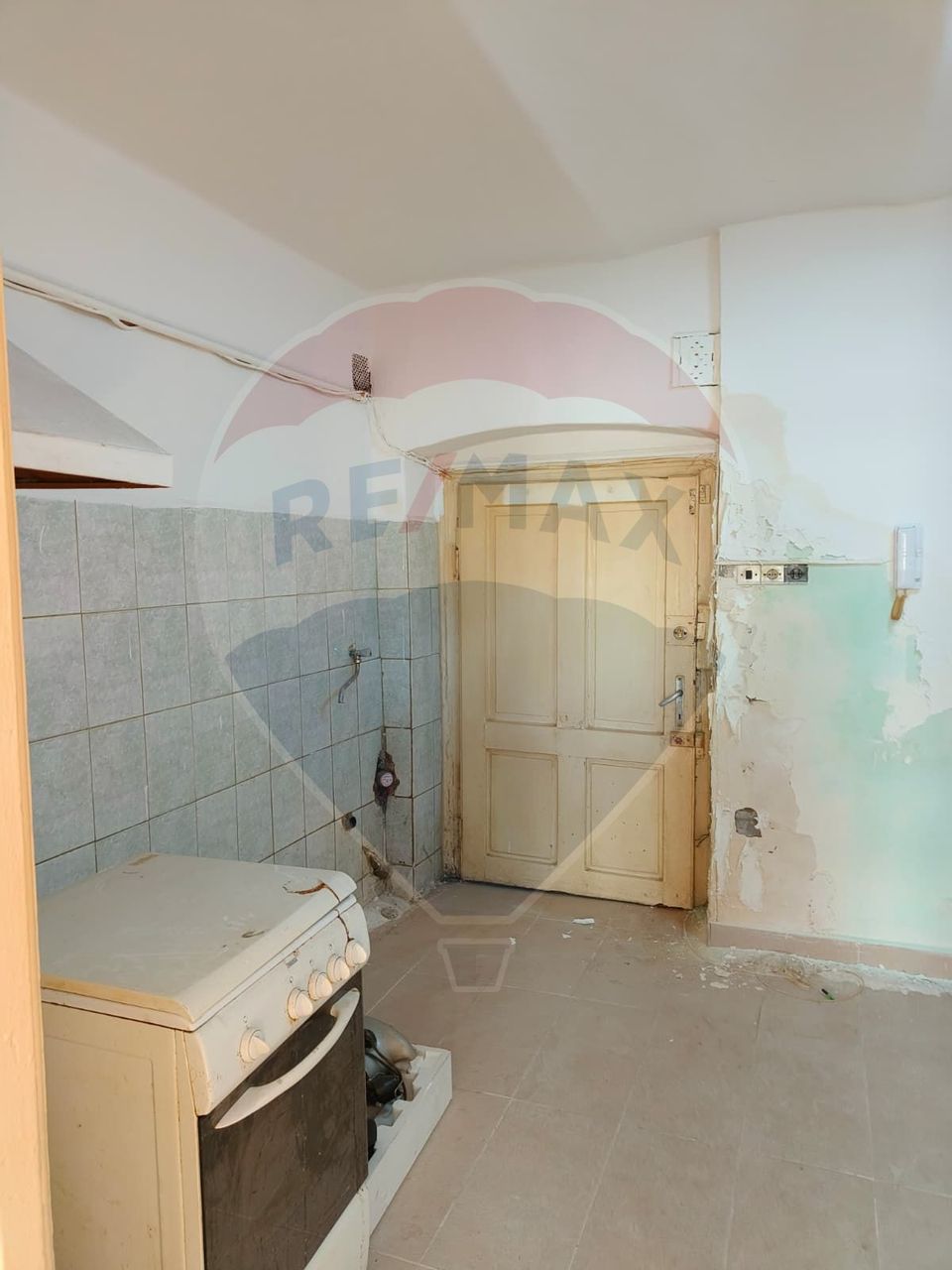 Apartament de vânzare în Palatul Berde, strada Horea