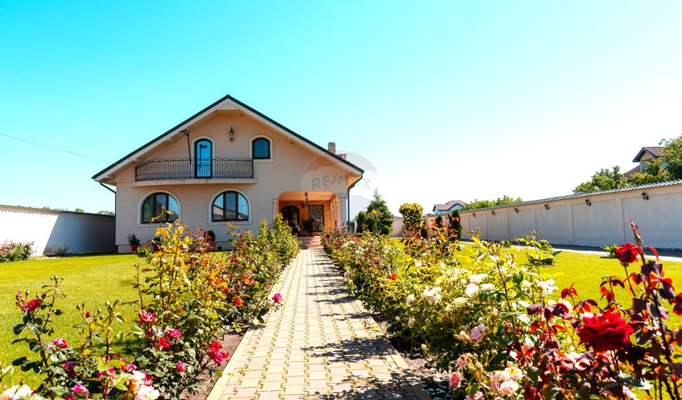 4 room House / Villa for sale