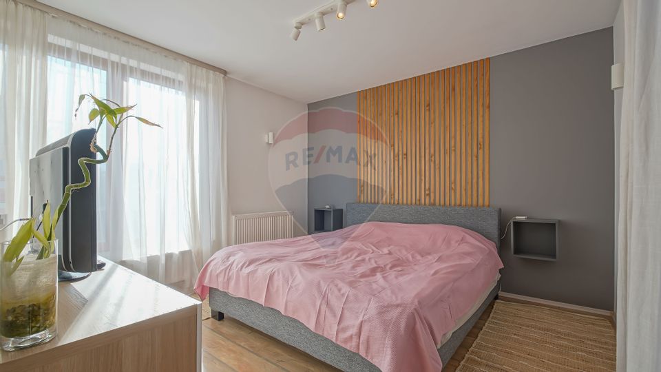 6 room House / Villa for sale