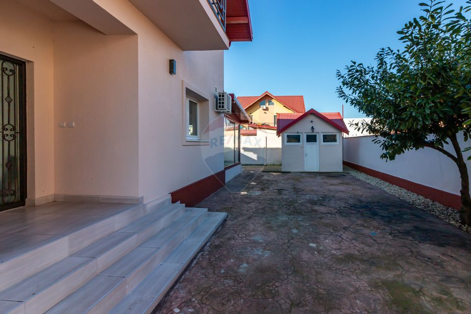 Casă / Vilă în centrul orasului Buftea, autobuz, hipermarket, piata