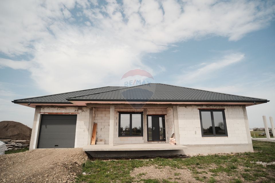 4 room House / Villa for sale