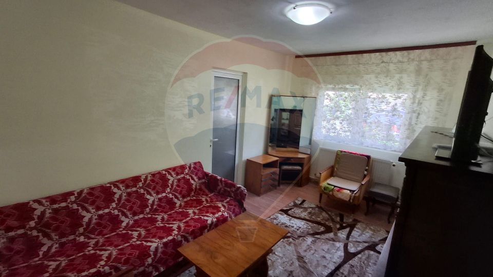 2 room apartment on the ground floor – Fortuna Square, quiet area