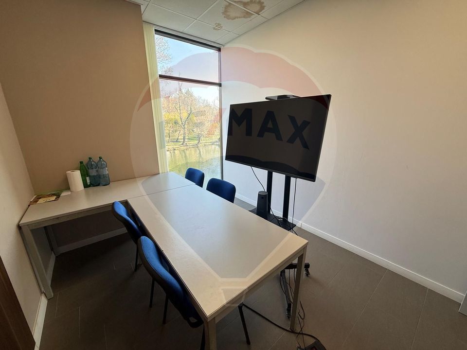 90sq.m Office Space for rent