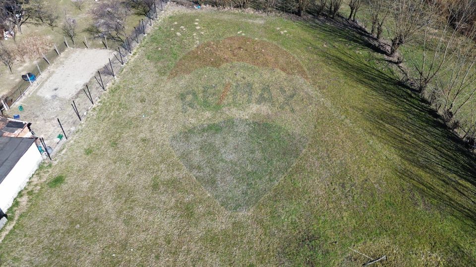 Land 1,486sqm Zarnesti / Soseaua Branului