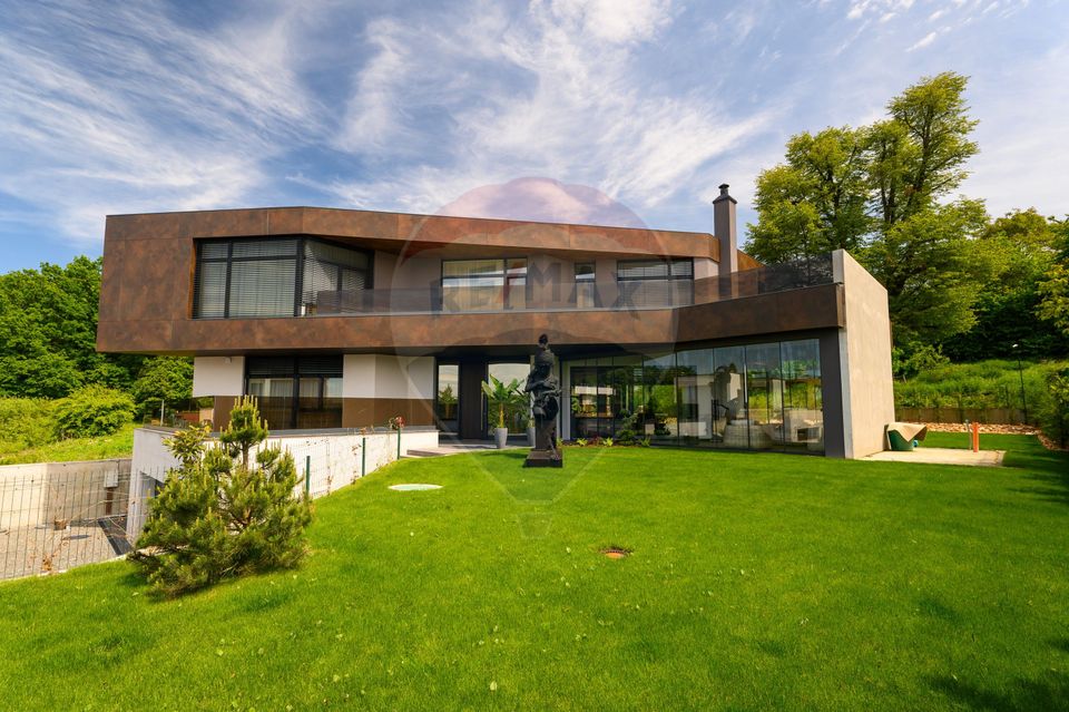 7 room House / Villa for sale, Faget area