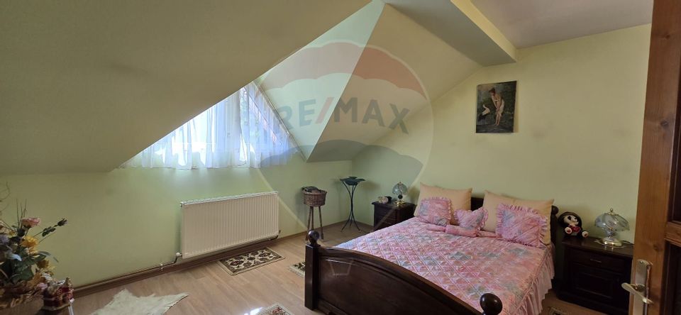 8 room House / Villa for sale, Central area