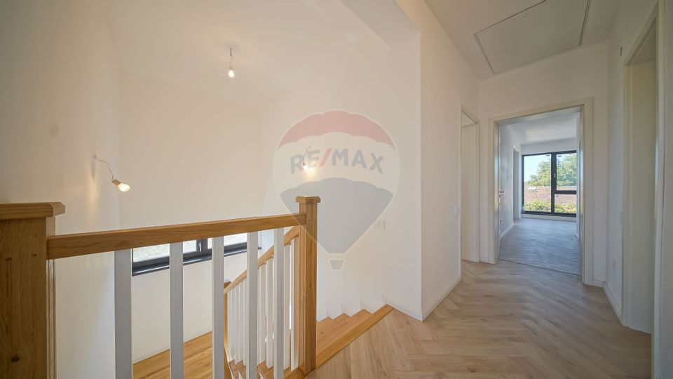 5 room House / Villa for sale