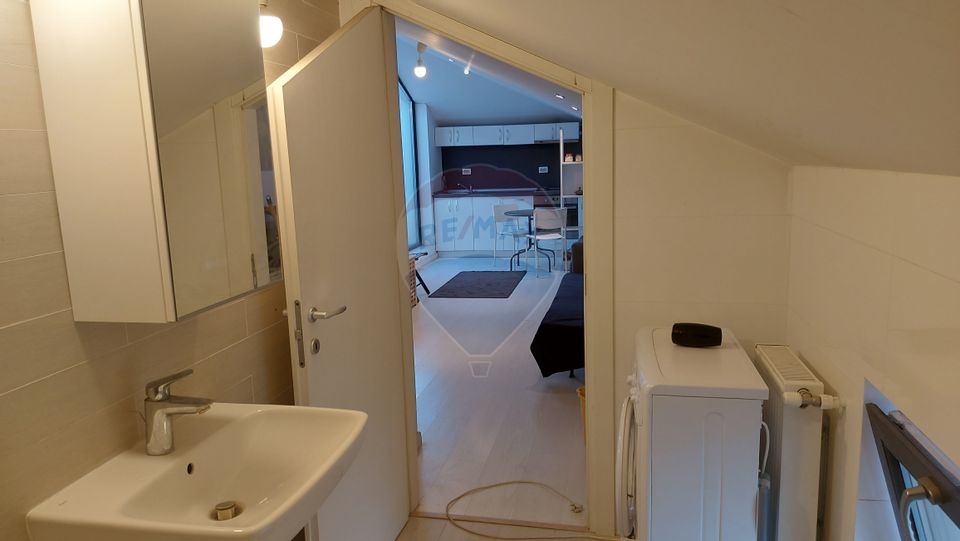 Închiriere garsonieră – Unirii | Matei Basarab nr. 53, etaj 4 | lift