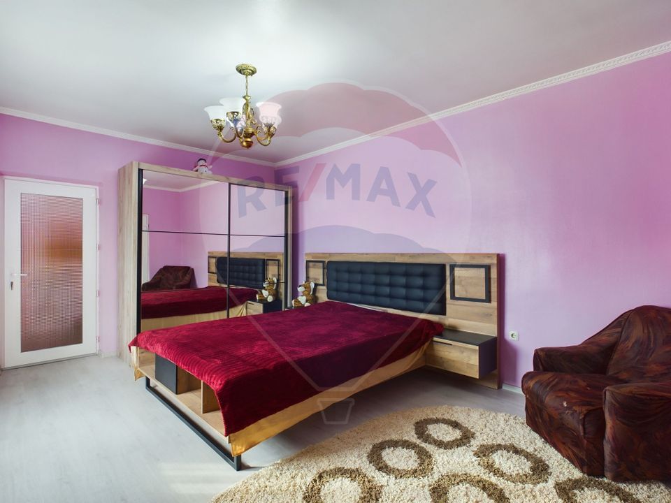 6 room House / Villa for sale, Andronache area