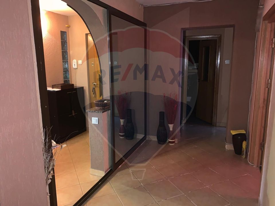 Apartment converted from 4 to 3 rooms | Pitesti | Gavana 3