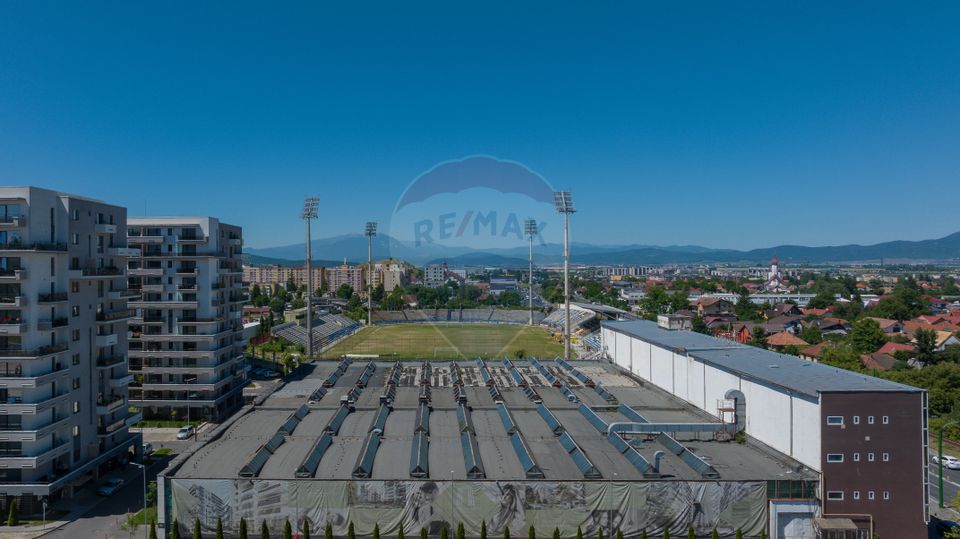 Spațiu comercial de 2,491mp de vânzare în zona Bartolomeu