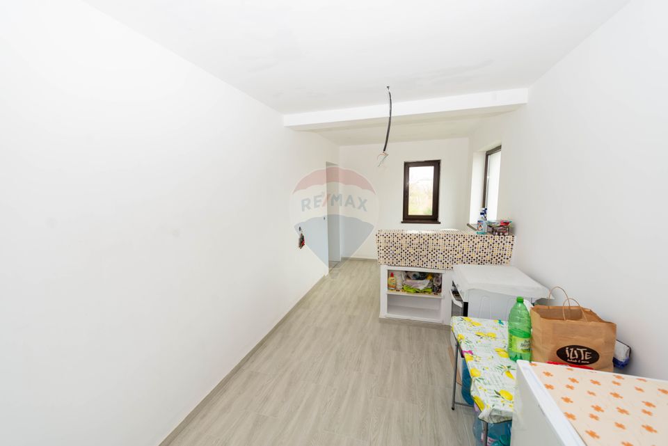 4 room House / Villa for sale, Militari area