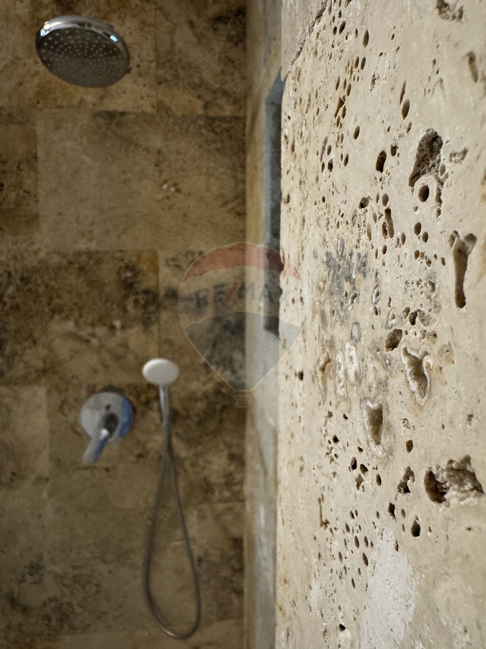 De Vanzare Apartament LUX 3 camere | vedere la Dunăre Orientare S-E