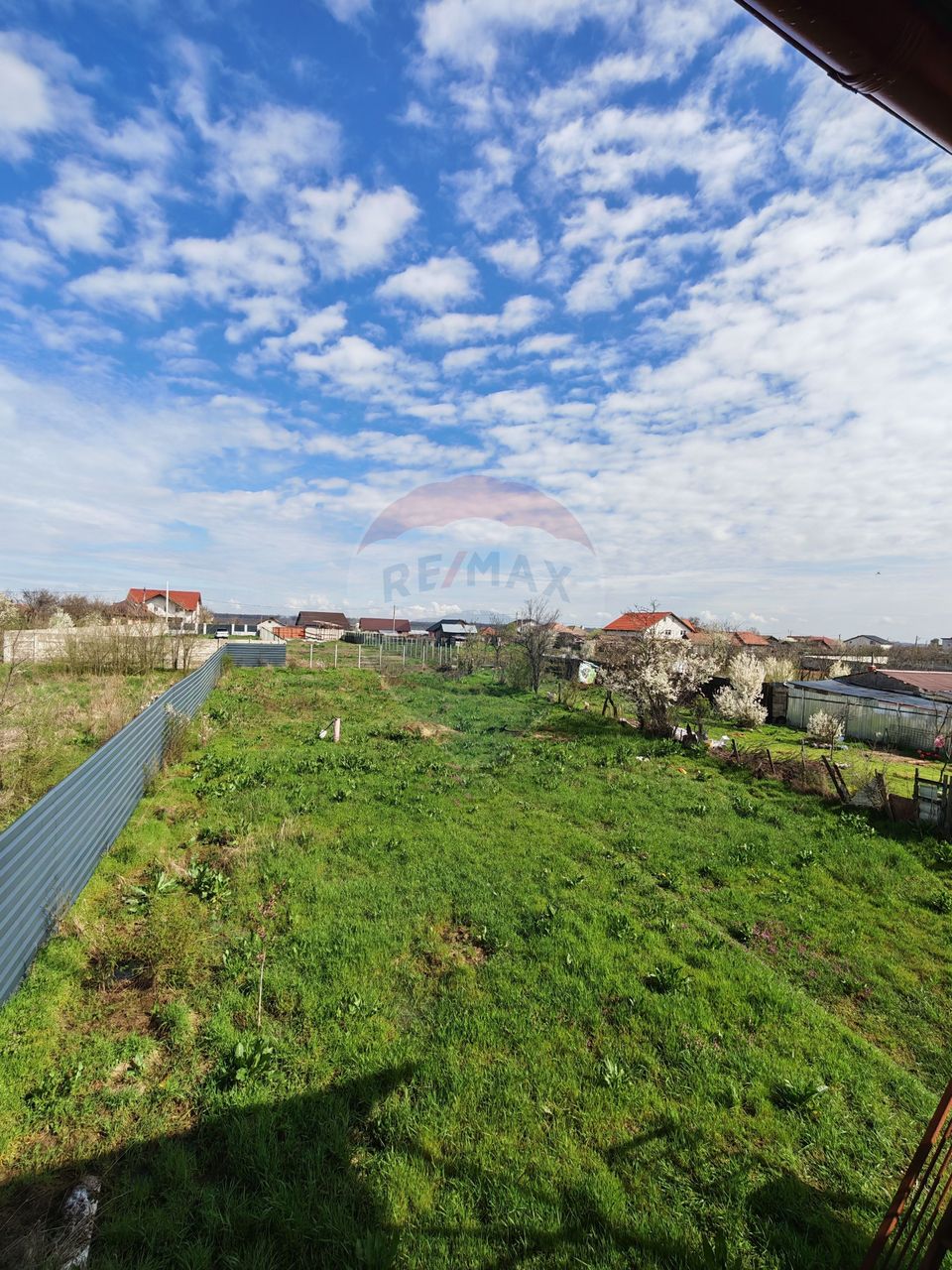 P+1, 100 mp utili, teren 960 mp, Sărbătoare – la 14 km de Craiova