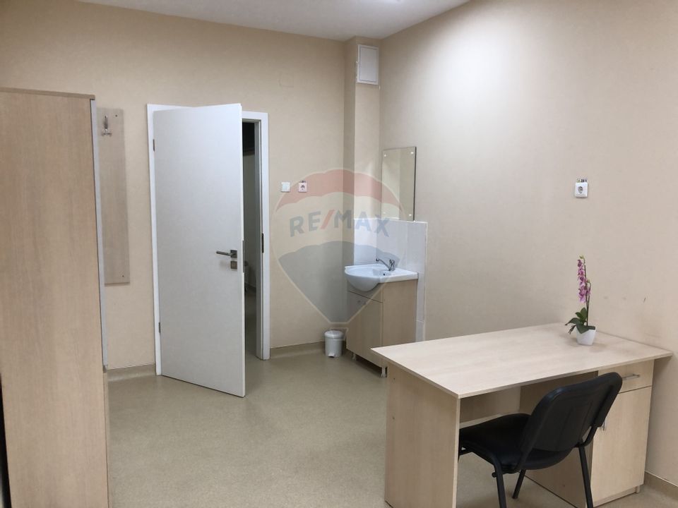 15sq.m Office Space for rent, Mioritei area