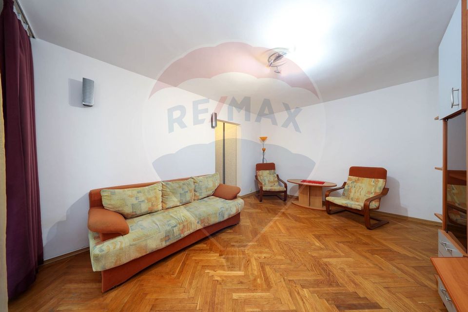 Apartament cu 2 camere de vânzare - Brașov, Str. Zizinului