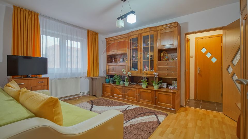 2 room Apartment for sale, Florilor area