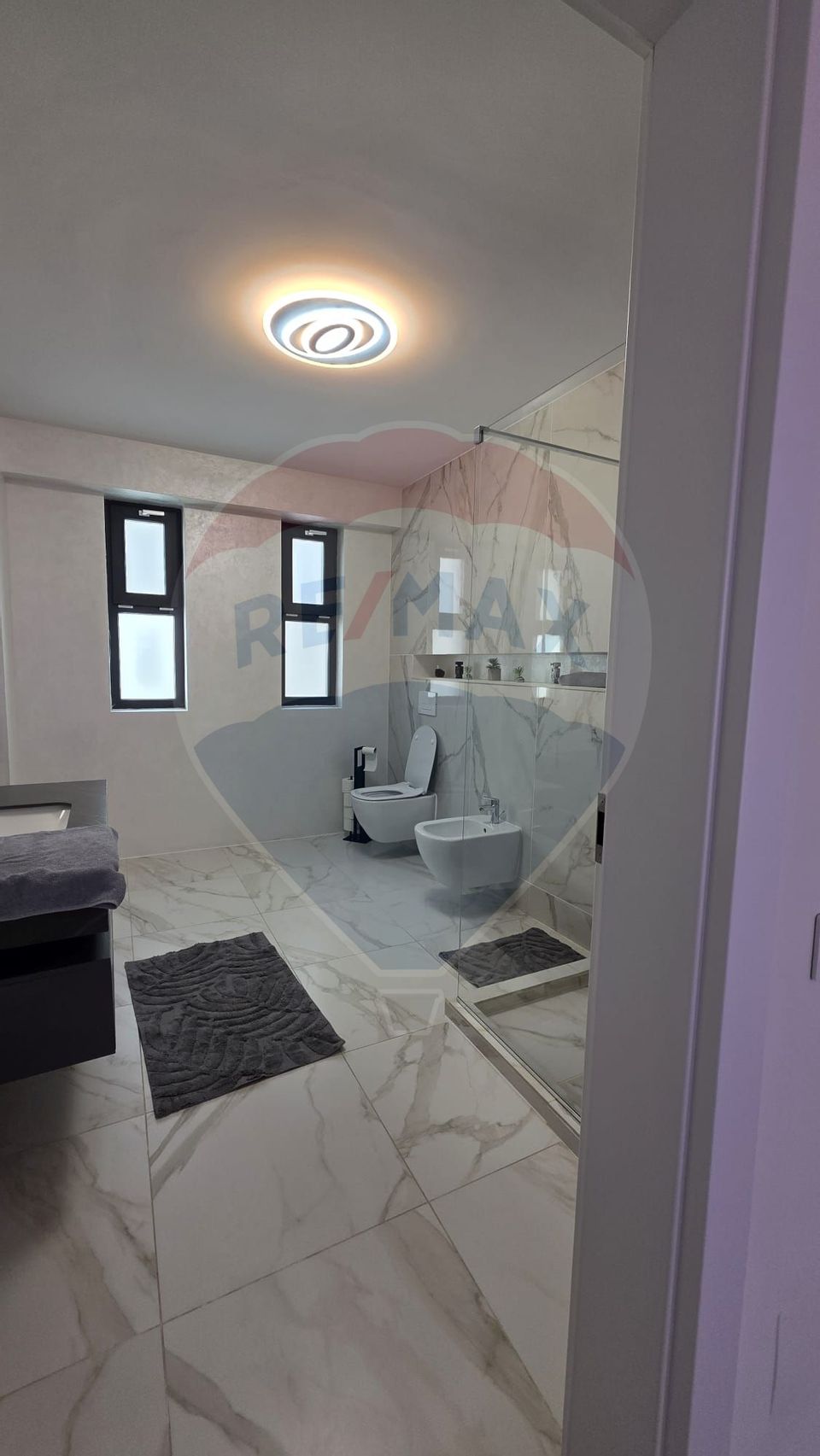 5 room House / Villa for sale, Central area