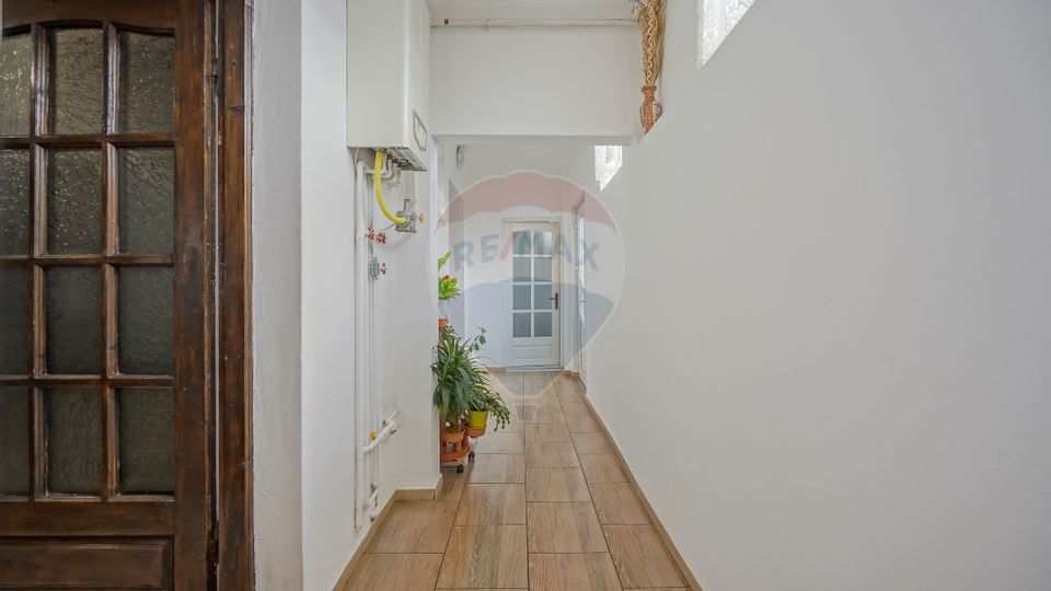 5 room House / Villa for sale, Central area