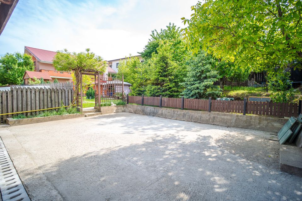 7 room House / Villa for sale