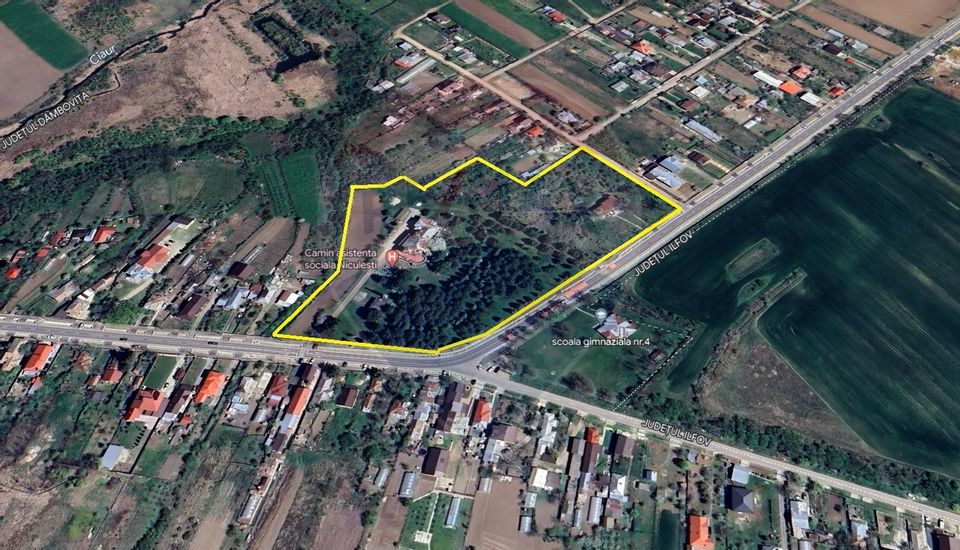 1,500sq.m Proprietate specială for sale